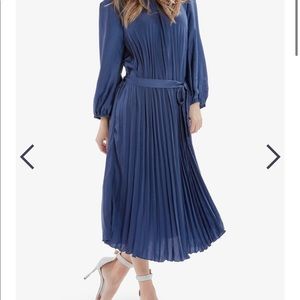 Women’s navy midi dress